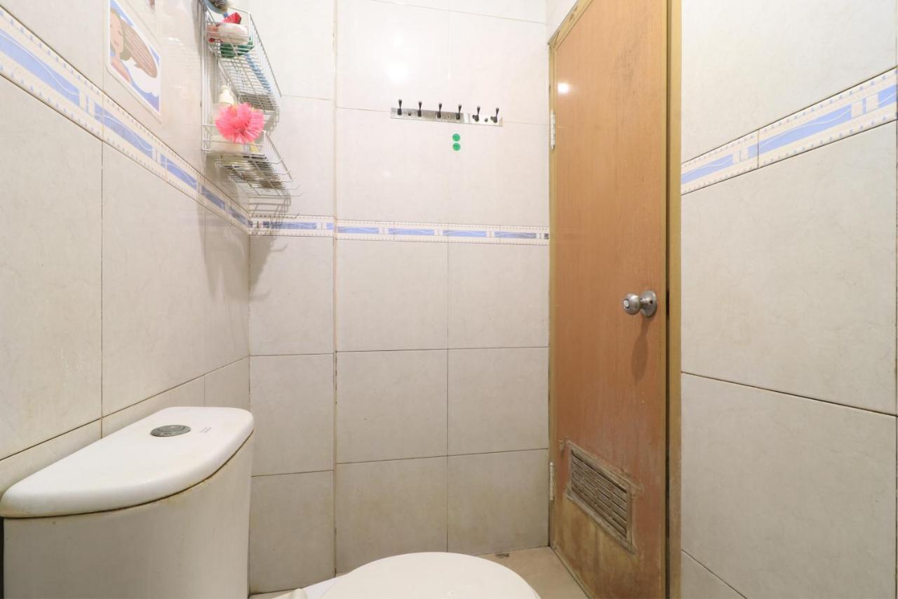 Eiffel Residence Batu Tulis 37 - Female Only Jakarta Exteriör bild